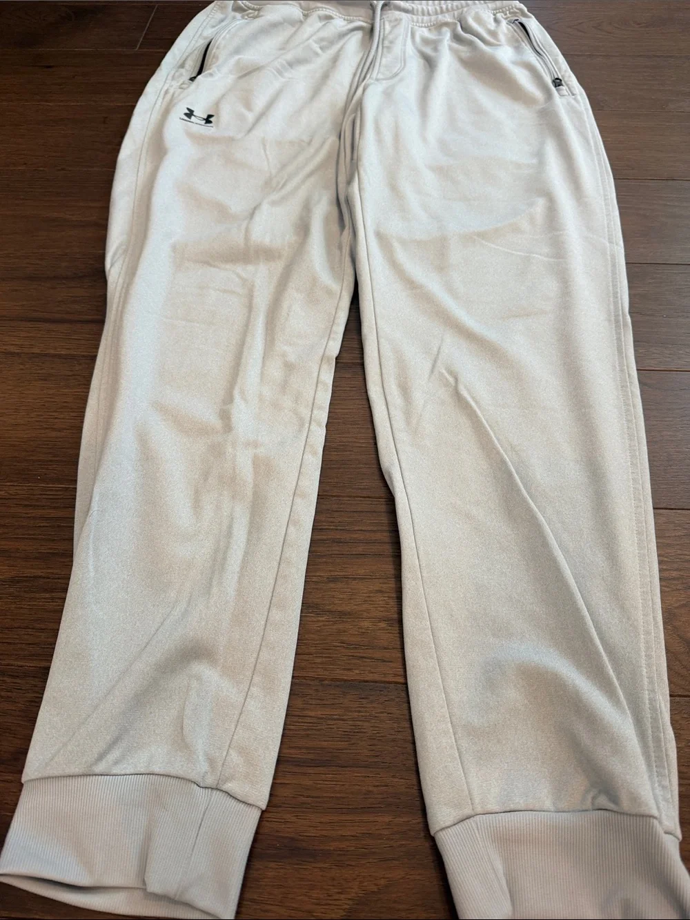 Under Armour Light Gray Men's Joggers with Zipper Pockets Size Large - C54-046